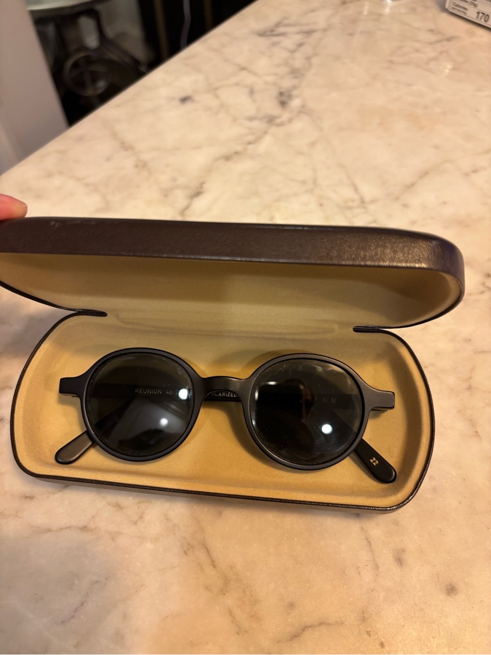 LGR Round Black Sunglasses - Classic Matte Black